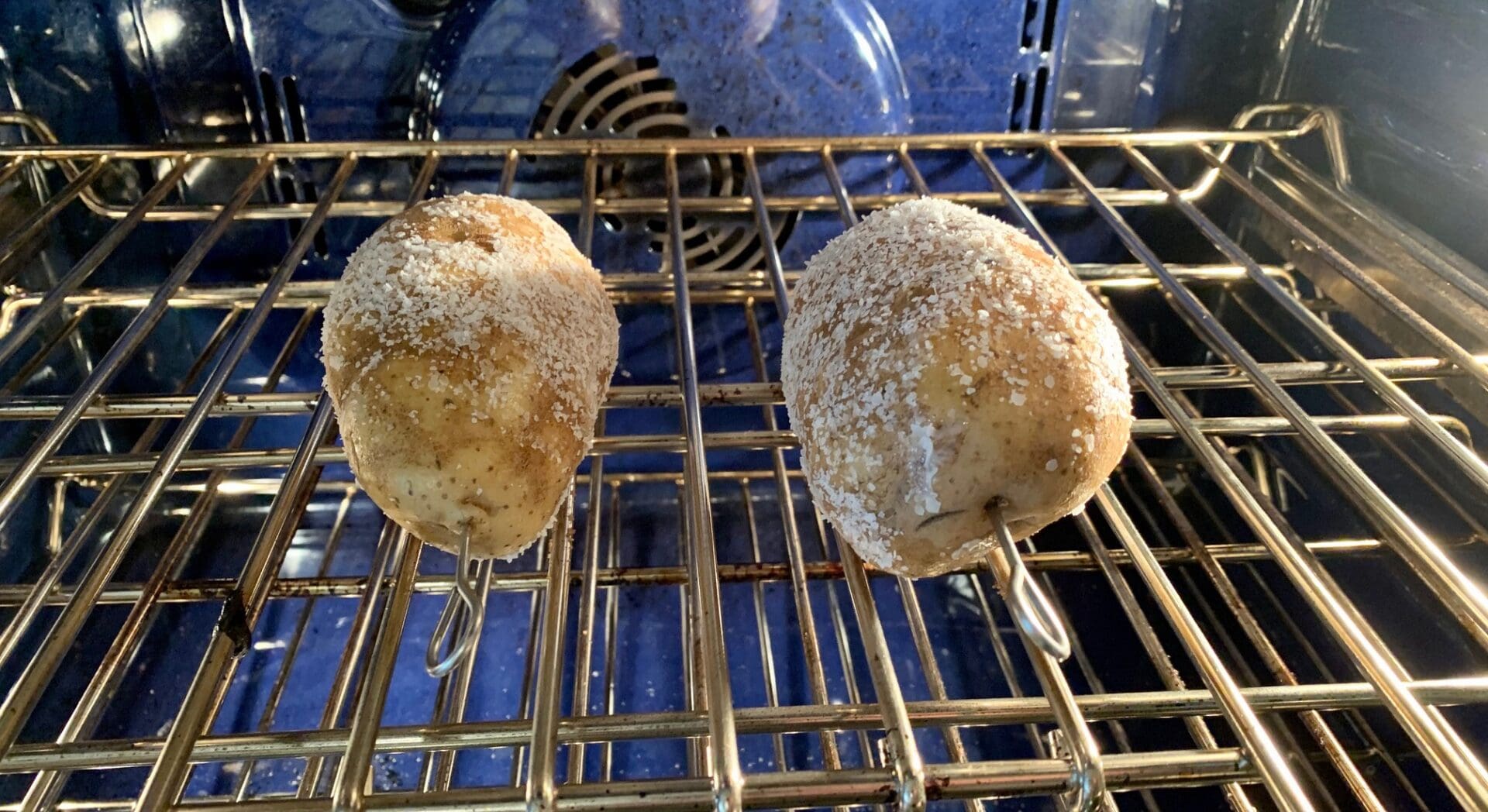 baking potatoes