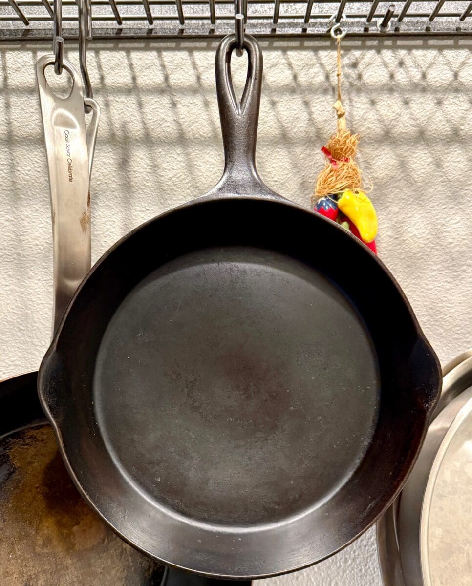 cast iron skillet