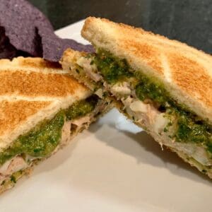 Tuna salad with Pesto Sauce