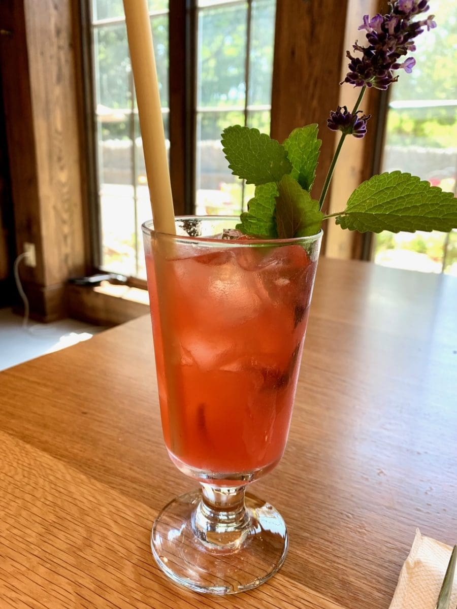 makers mocktail