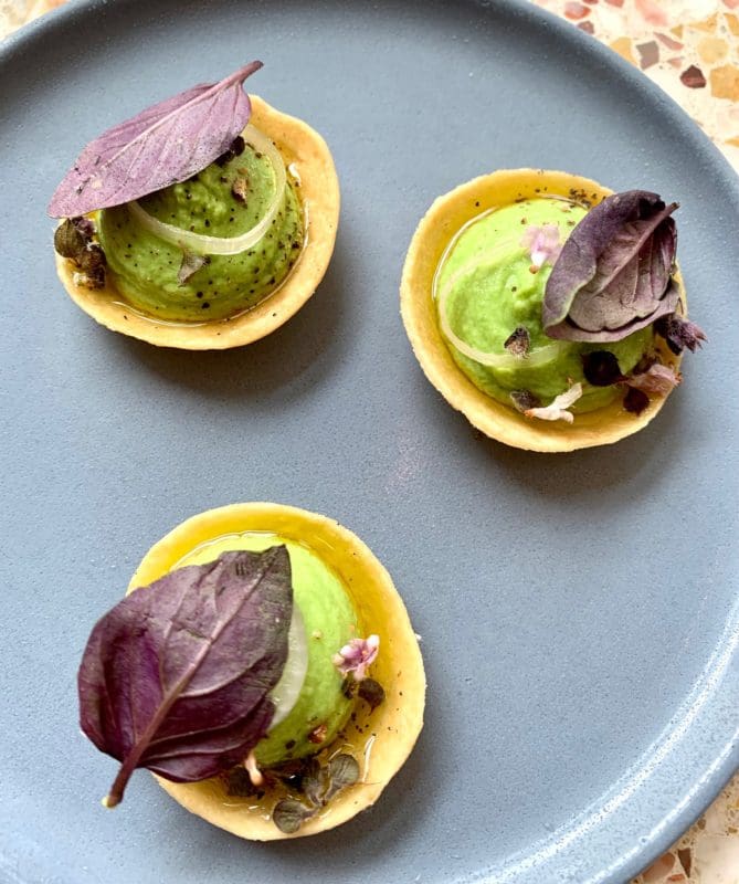 pea puree tart