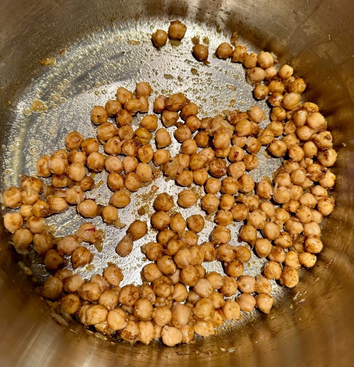 cooking chickpeas