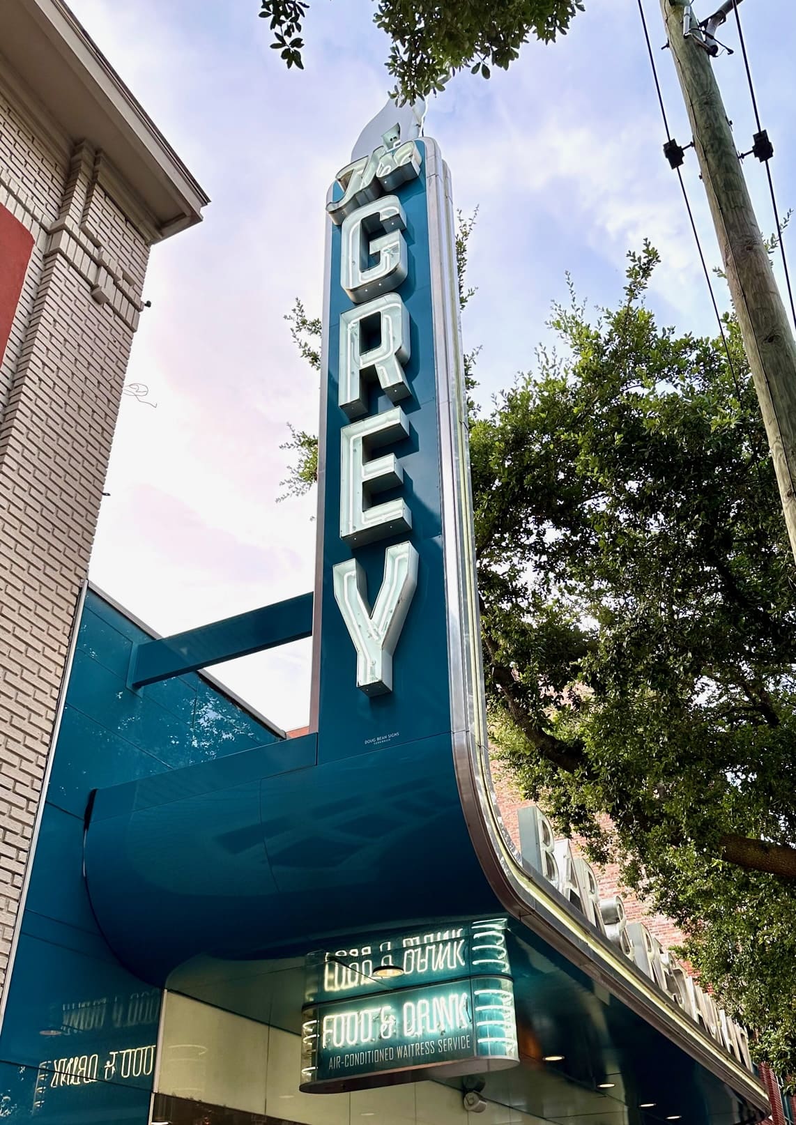 the grey savannah sign