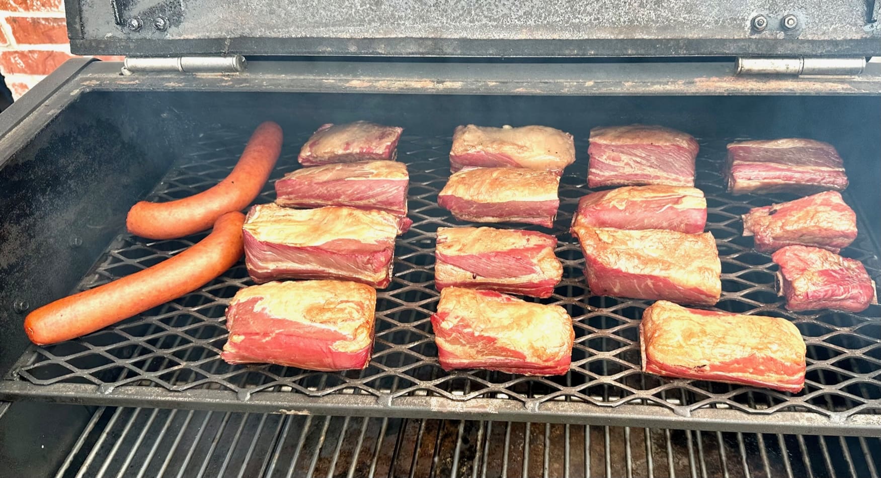 smoking the sausage and short ribs